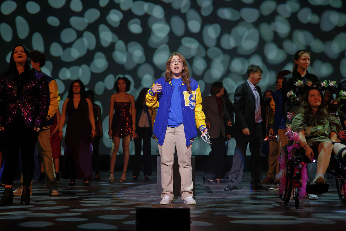 Queensbury, Glens Falls win big at High School Musical Theatre Awards