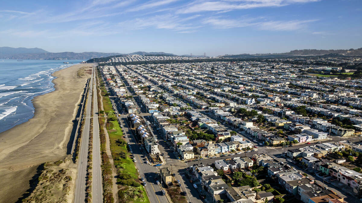 The aptly named Great Highway runs alongside Ocean Beach in San Francisco, Calif., and is closed to car traffic on weekends. 