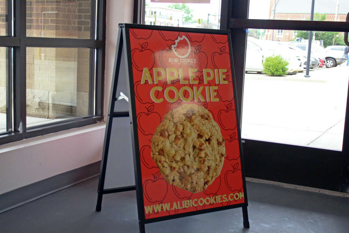 Alibi Cookies now open in Edwardsville in Park Plaza