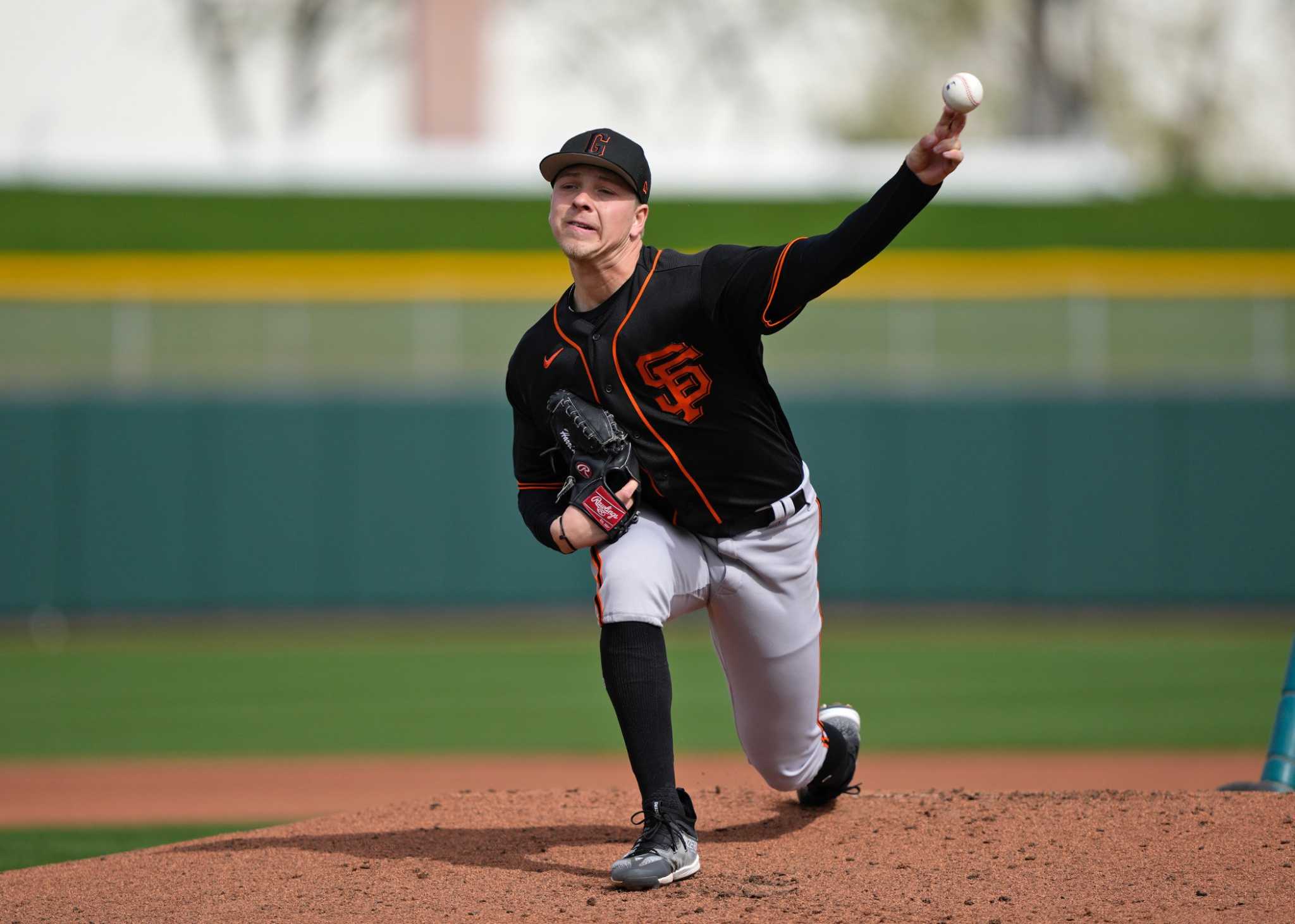 Giants sign reliever Luke Jackson, trade for former Stanford pitcher