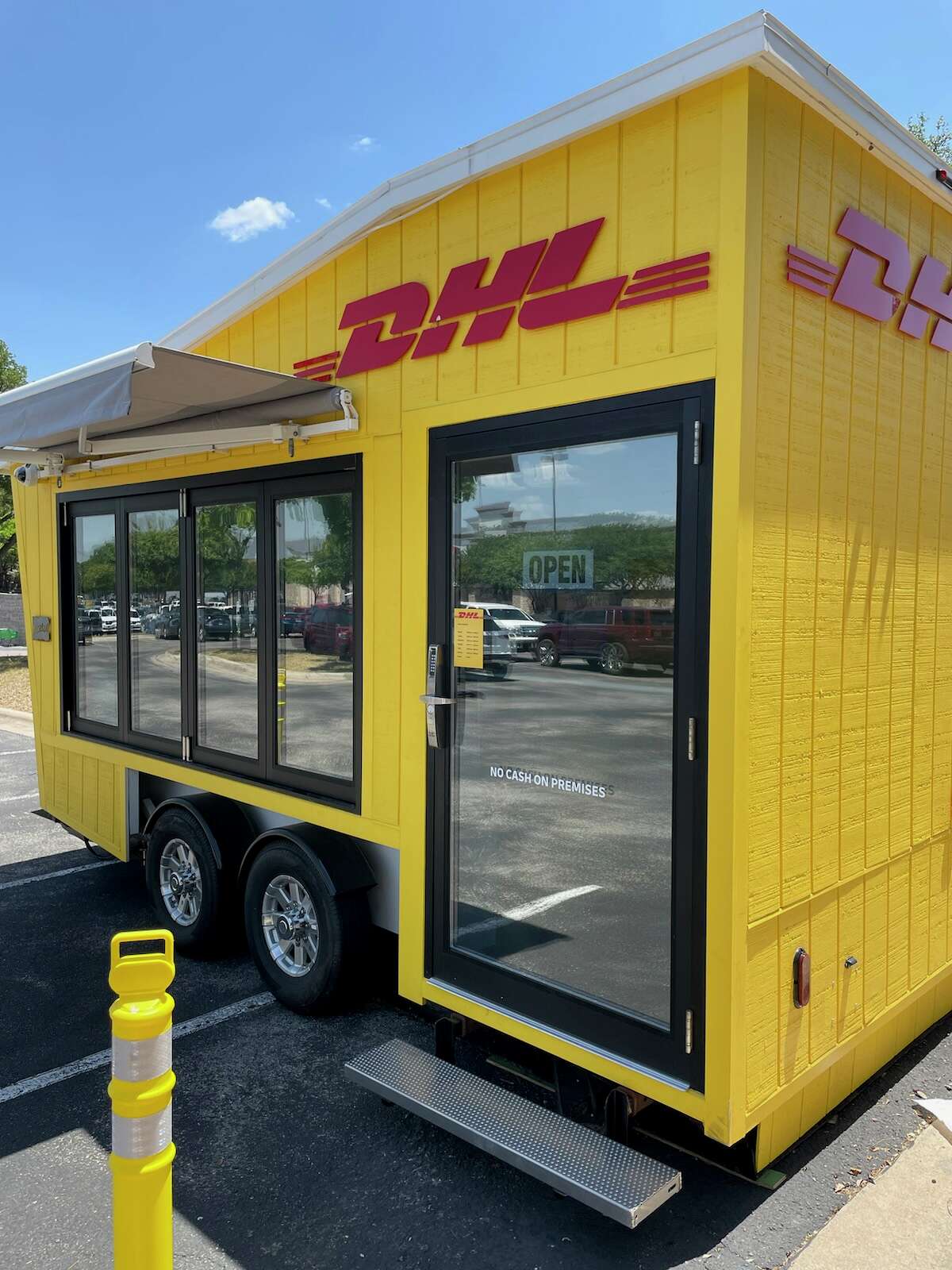 DHL Express has opened a mobile pop-up store at Richmond Square, 5133 Richmond Ave., to provide convenient shipping services to customers.