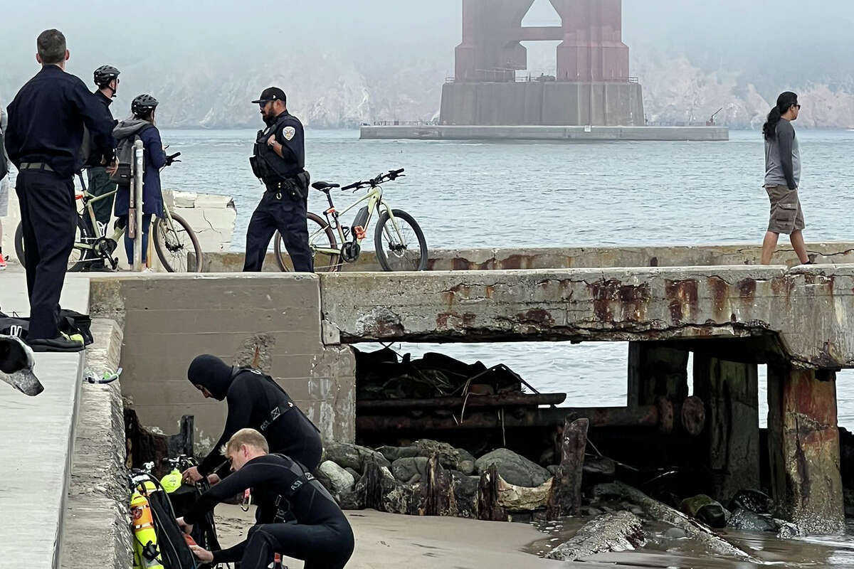 Man Rescued After Falling 16 Feet Underwater From Sf Pier