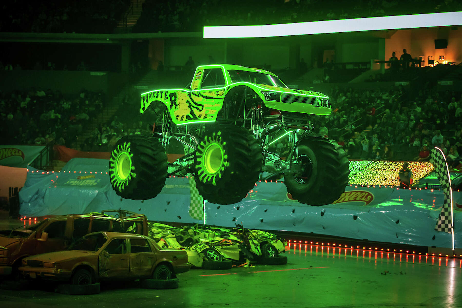 Hot Wheels Monster Trucks Live Glow Party (Day 2)