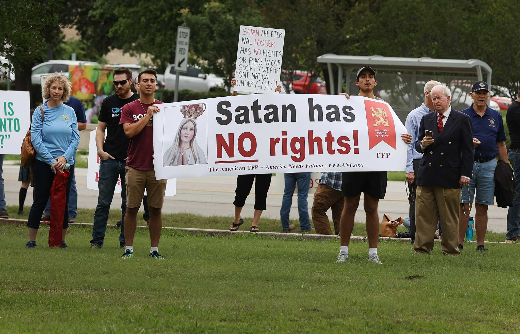 Satanic Temple rep gives San Marcos City Council invocation - Vimarsana News