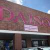 Daiso于2018年8月31日在德克萨斯州凯蒂市南梅森路559号梅森公园中心举行盛大开幕仪式。＂>
            </picture></a>
          </div><a class=