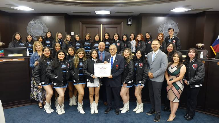 Laredo city council names outstanding Laredoans of May - Vimarsana News