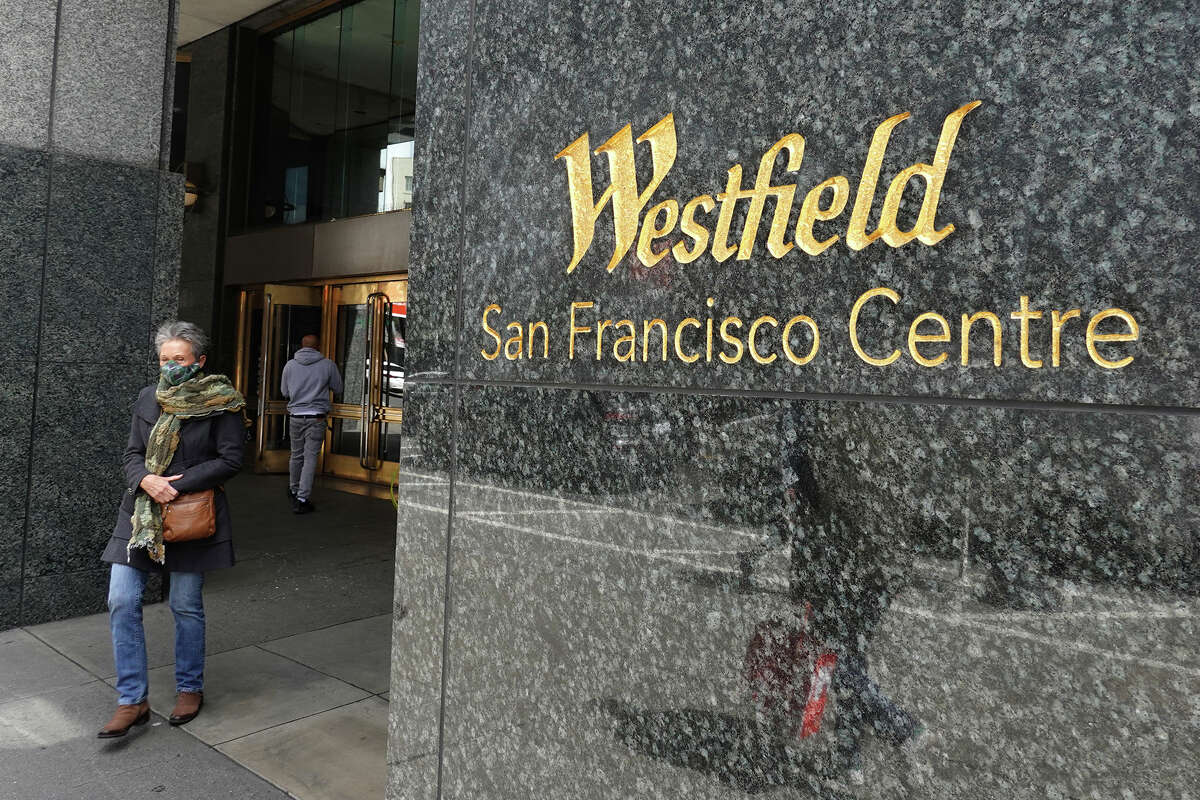 SF's Westfield mall loses major retailer Banana Republic