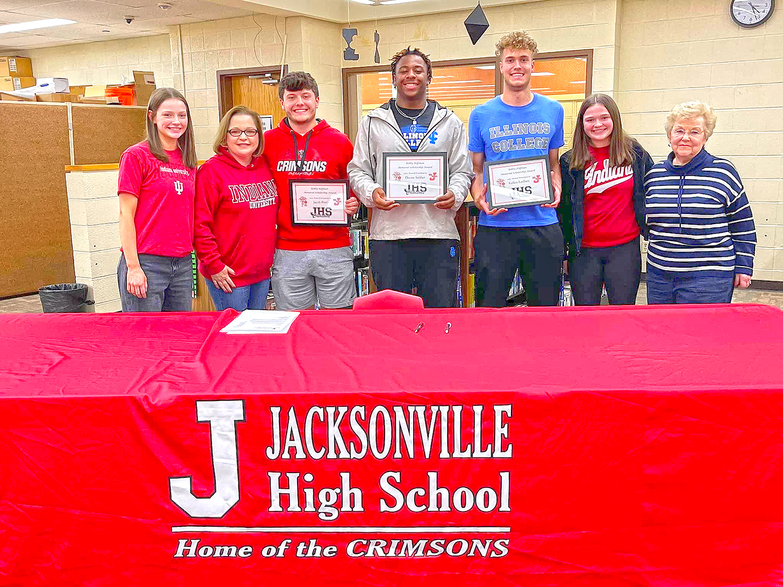 Jacksonville schools foundation honors seniors with scholarships