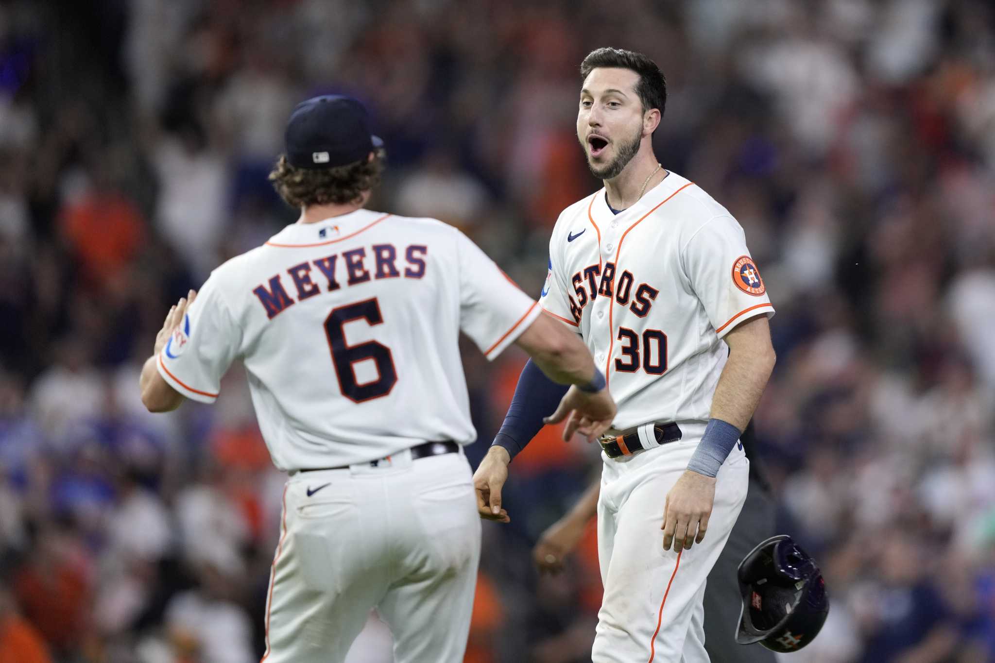 Kyle Tucker Completes 4-run Rally In 9th, Astros Sweep Cubs