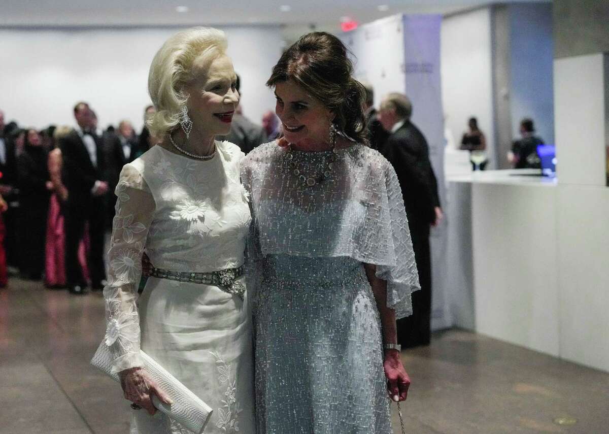 Lynn Wyatt y Dixie De Luna en el Museo de Bellas Artes el miércoles 17 de mayo de 2023 en Houston.