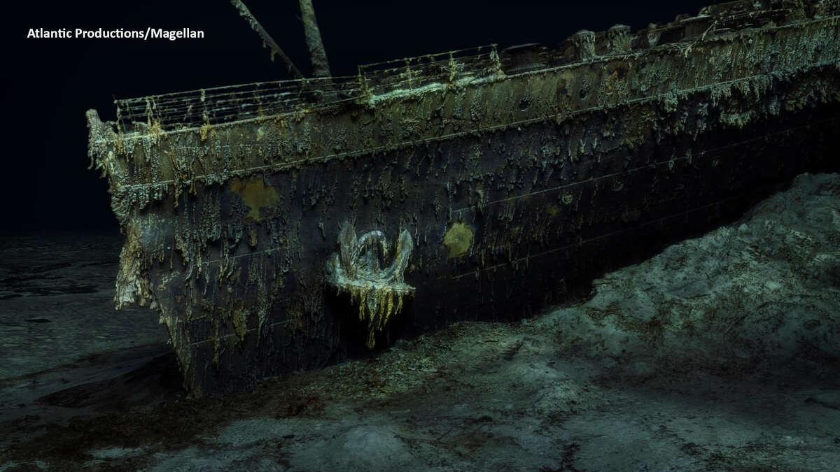New images of the Titanic give a more realistic view of the shipwreck
