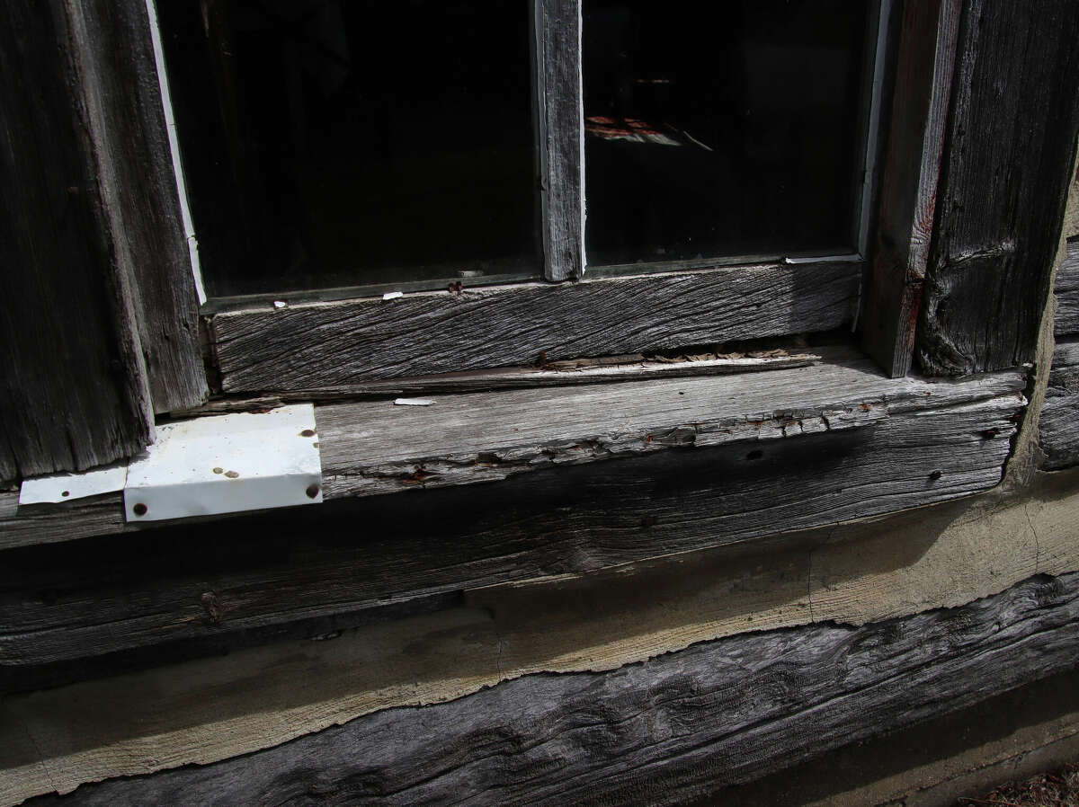 Help preserve Bad Axe historical log cabin village