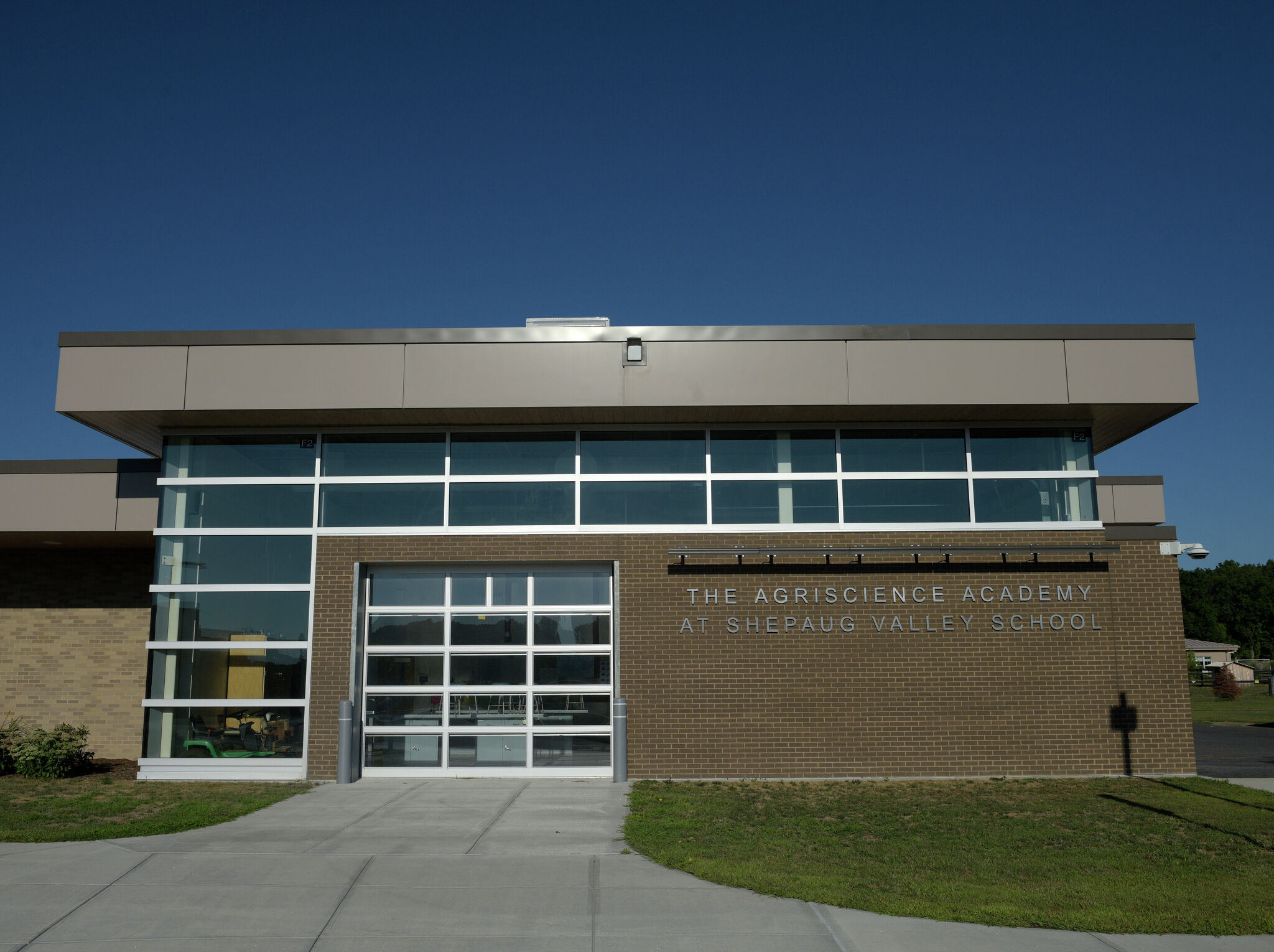 Region 12 board backs discipline of 2 employees over text chain
