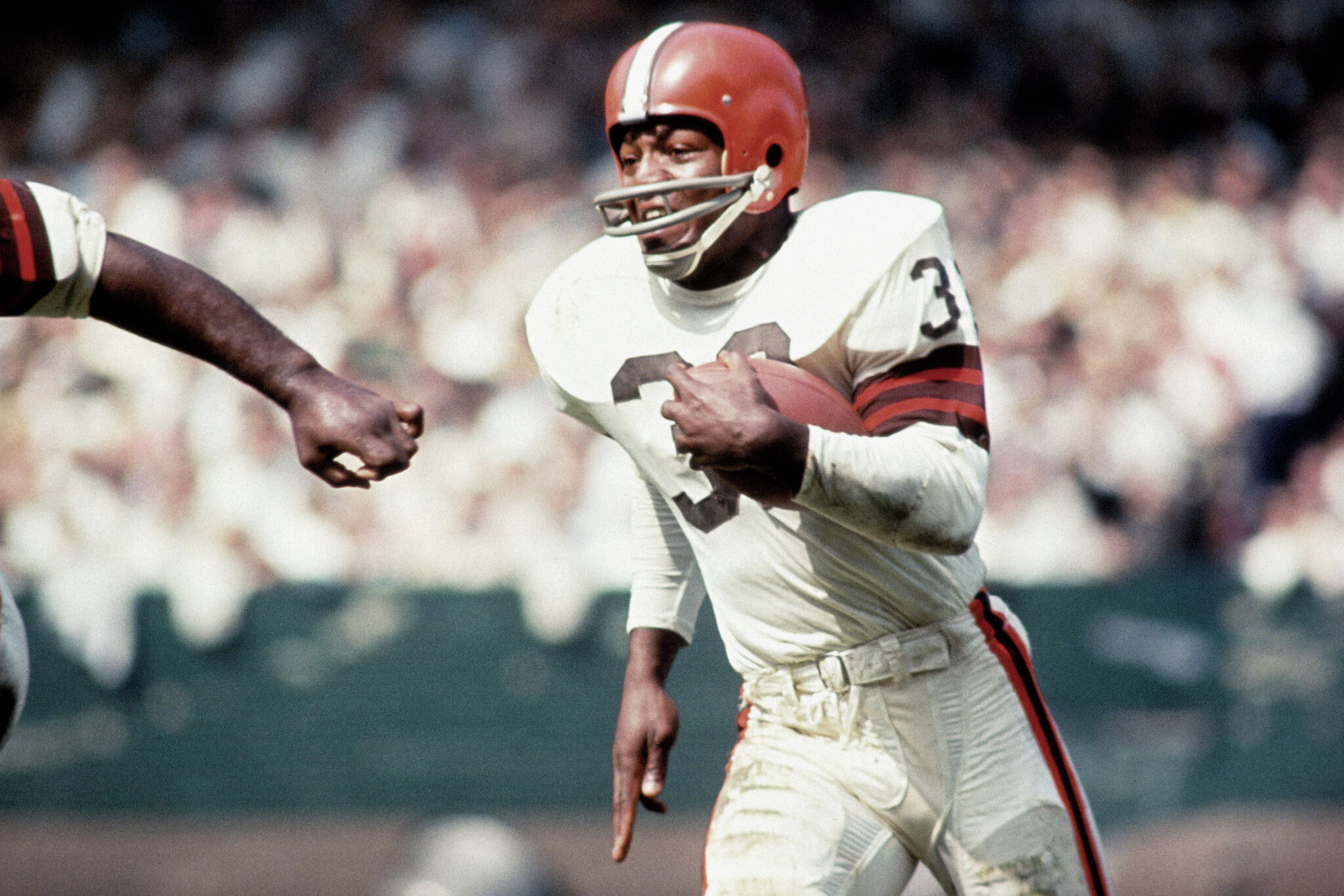 Jim Brown's 1964 NFL Championship Ring Headlines Auction