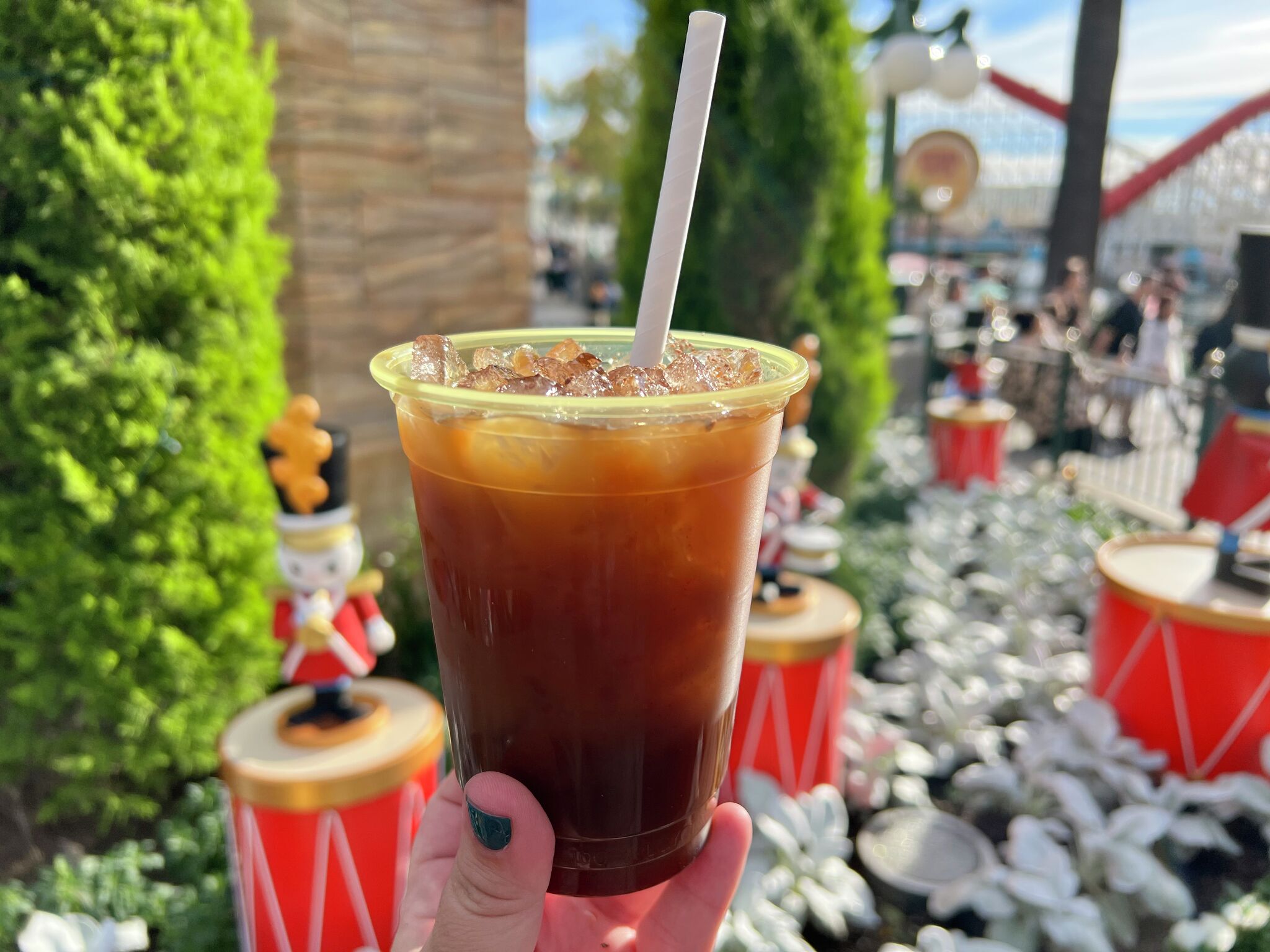 Disney Coffee: Where to Get Coffee at Disneyland - Lipgloss and Crayons