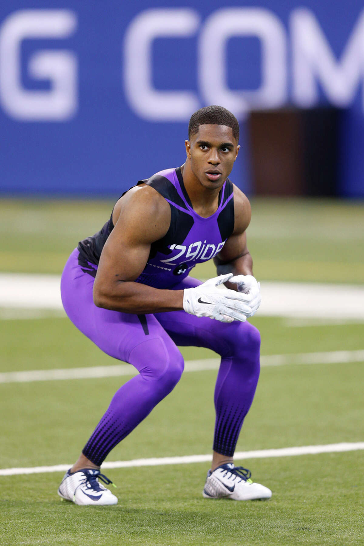 UConn's Byron Jones Retired From NFL, Drew Attention To Injuries