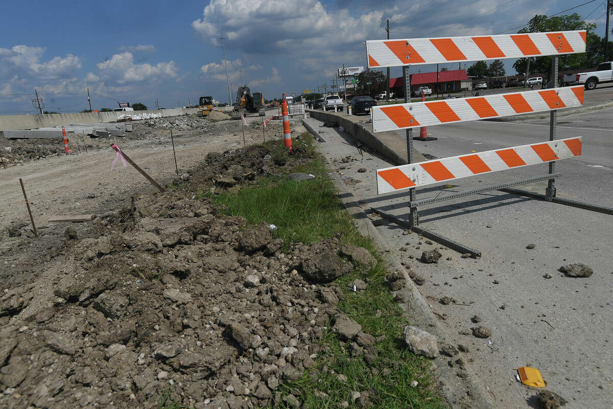 TxDOT plans reopening date for Dowlen Road exit in Beaumont