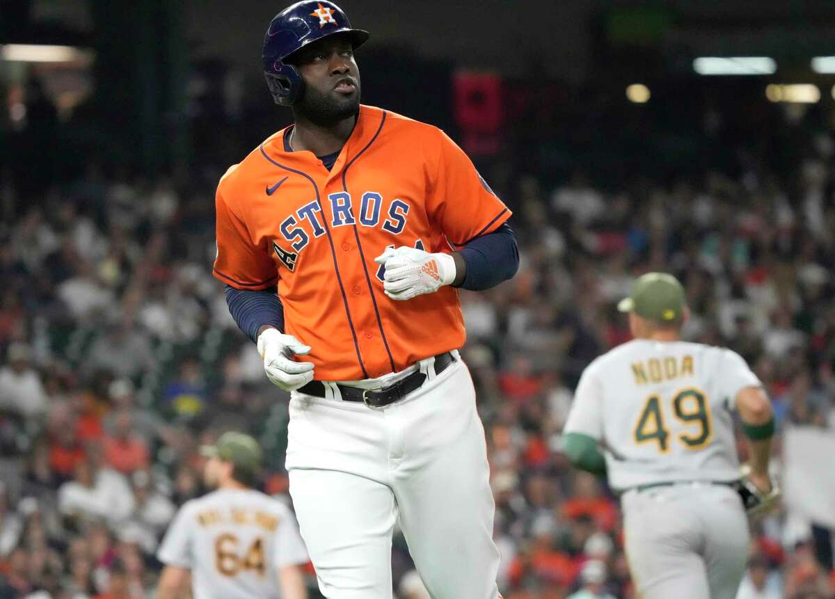 Yordan Alvarez virus-free before Astros vs. Rangers Game 3