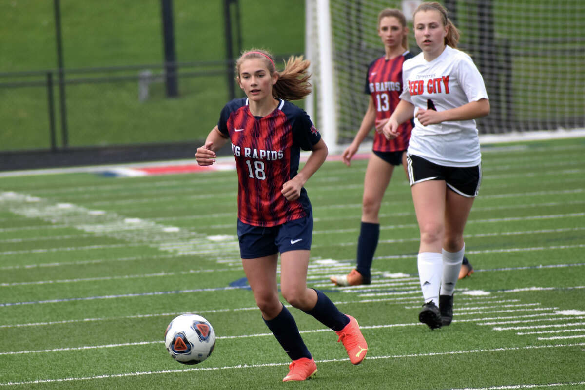 Big Rapids girls soccer beats Reed City to take third in tournament
