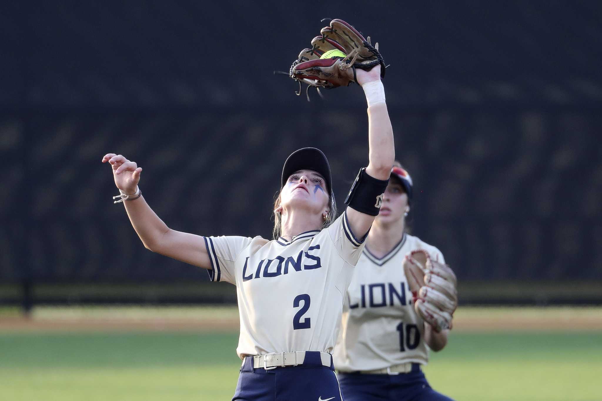 high-school-softball-lake-creek-georgetown-vie-again-in-region-final