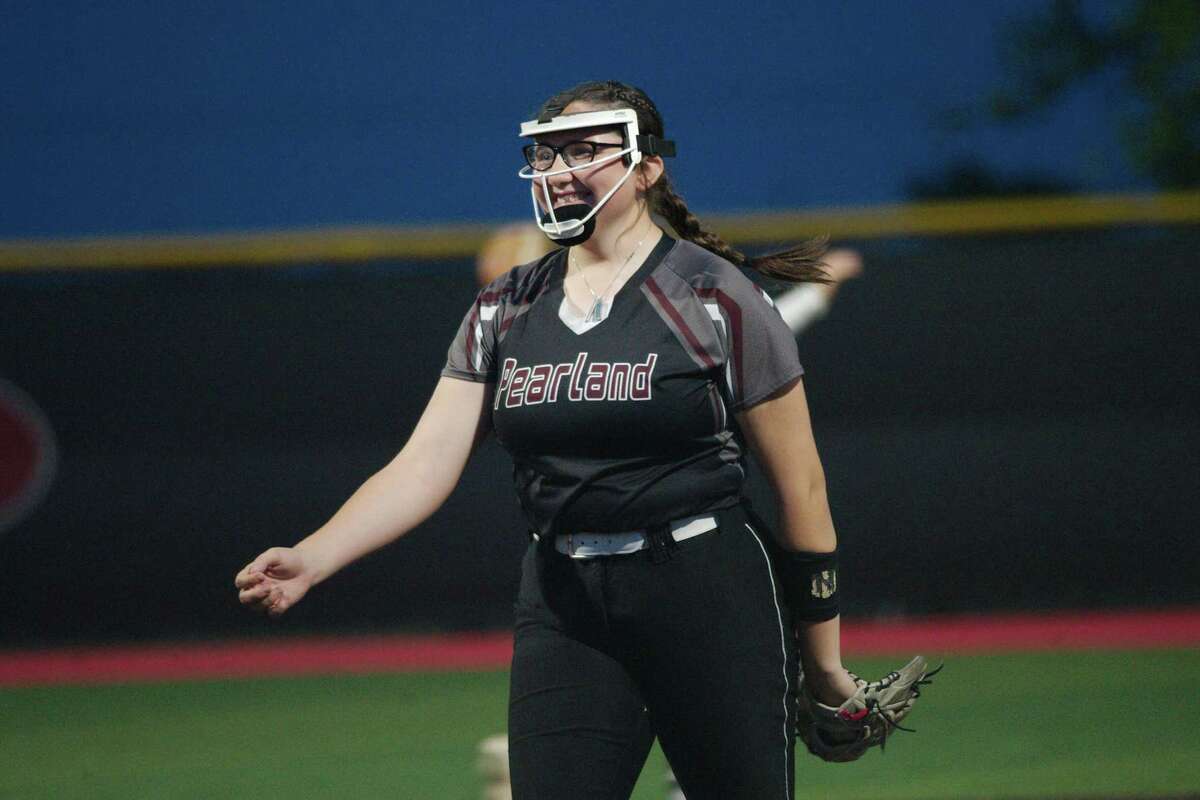 Softball playoffs: Bellaire Cardinals sweep Jersey Village Falcons