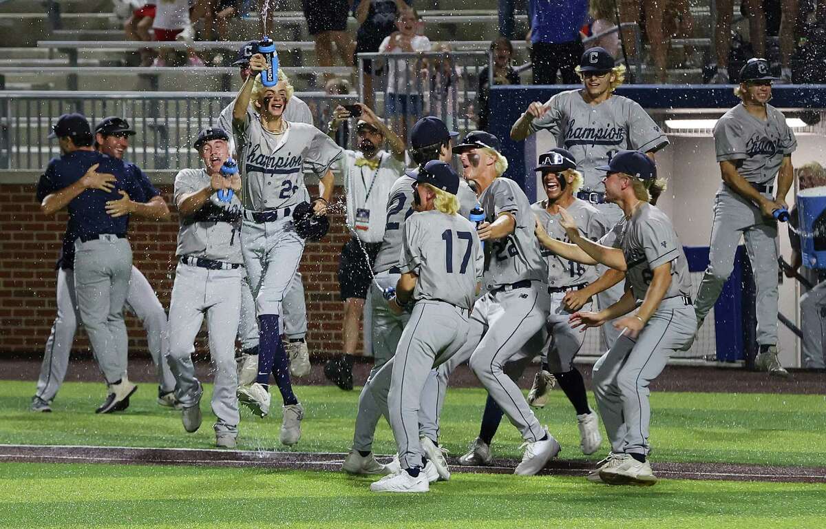 Baseball: Boerne Champion starts fast, sweeps Smithson Valley