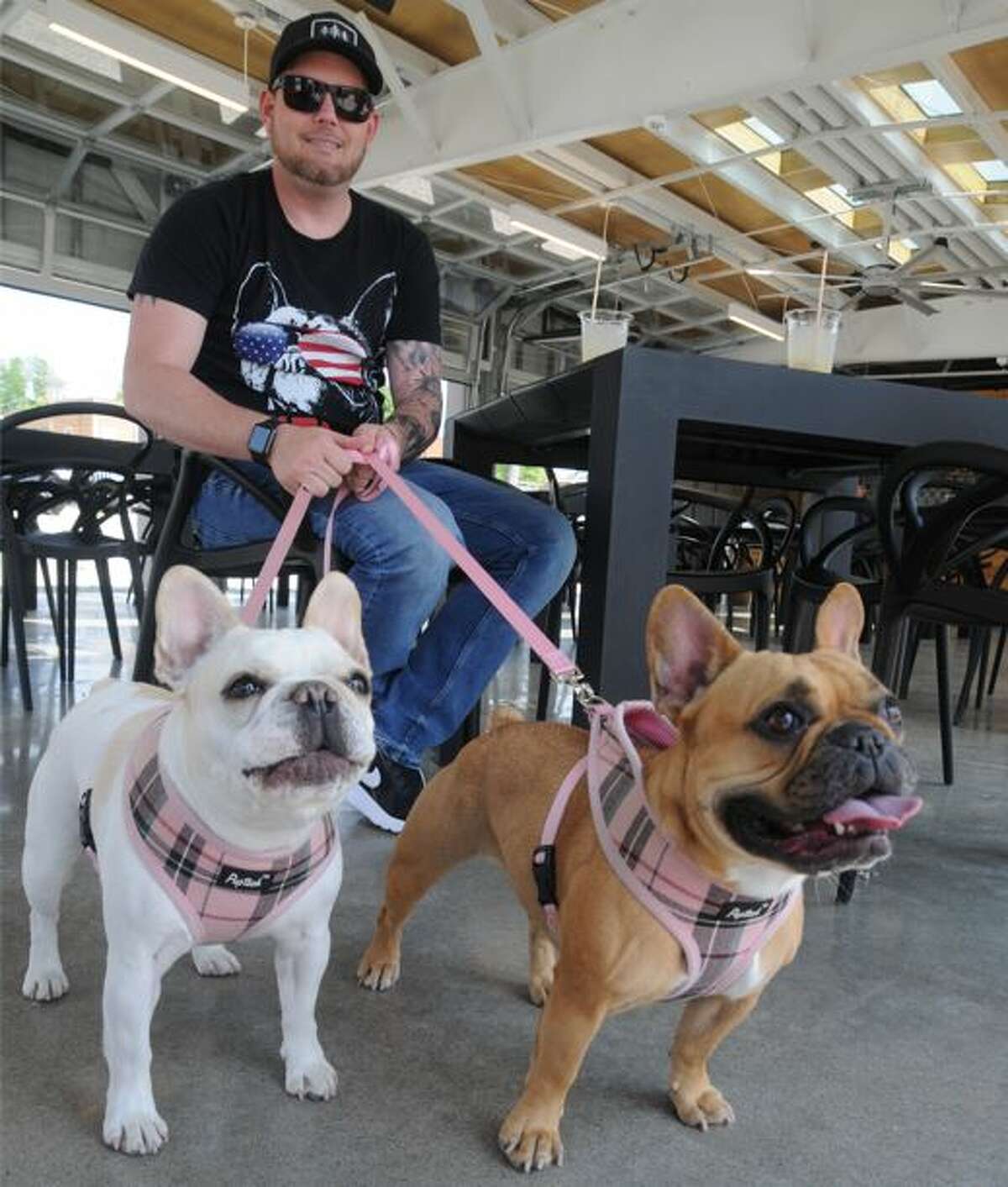 Best friends made the Riverbend rounds during Alton Pup Crawl
