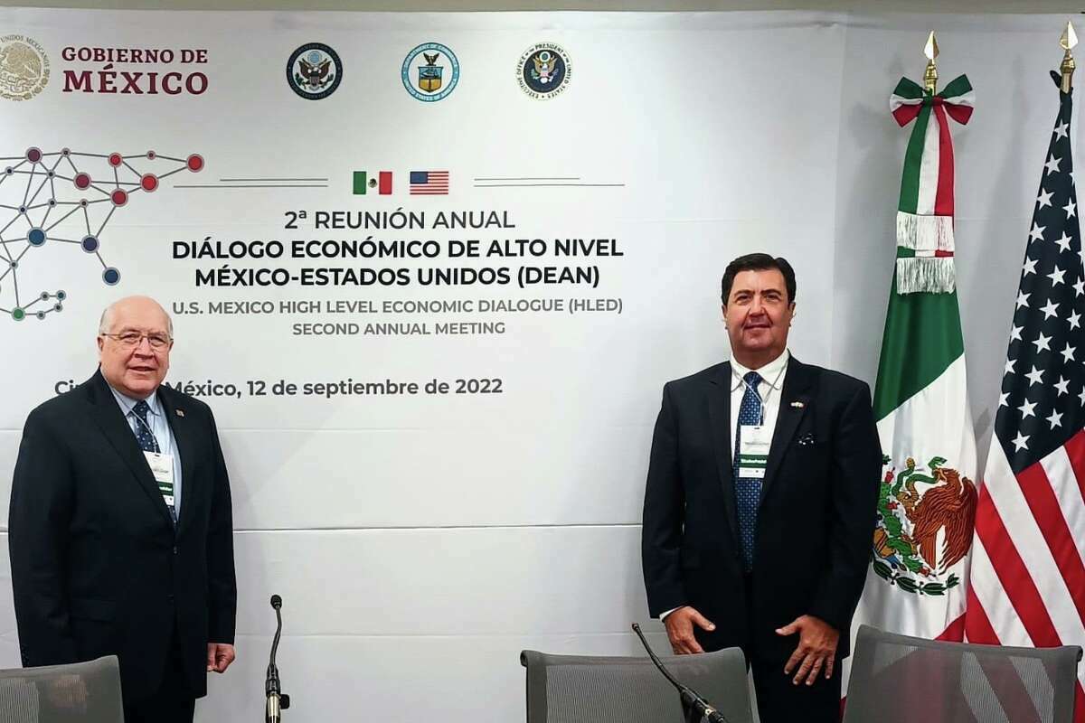 Gerald “Gerry” Schwebel, IBC Bank Executive Vice President and Jorge Vinals, general director of the Clúster Logístico y de Cadenas de Suministro en Tamaulipas, or the Logistics and Supply Chain Cluster in Tamaulipas, attended the U.S. Mexico High Level Economic Dialogue, held in Mexico City on September 2022.