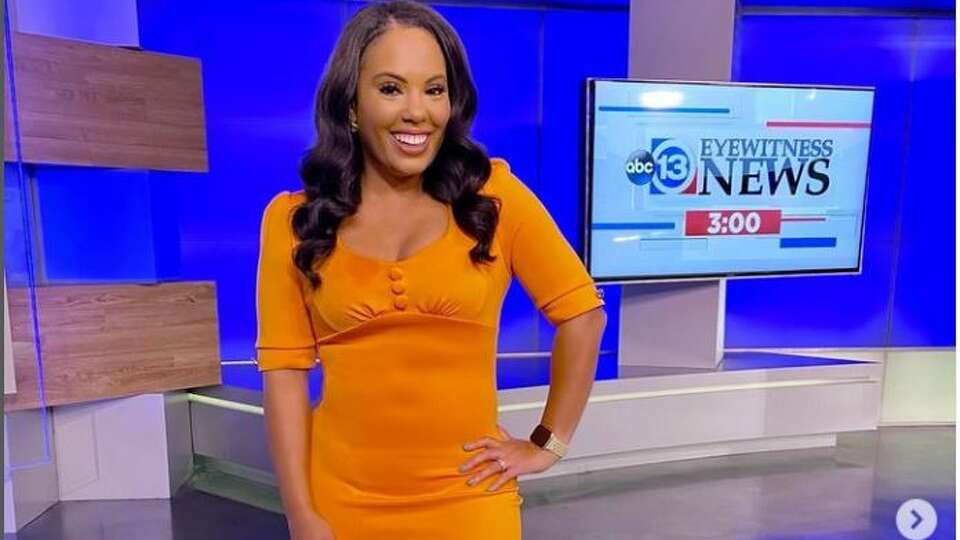 ABC 13 weekend anchor Erica Simon announced on Sunday, May 21, she's moving to anchor the ABC 13 weekday evening news. 