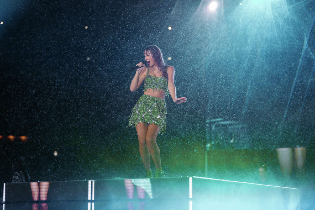 Photos Taylor Swift performs three nights at Gillette Stadium