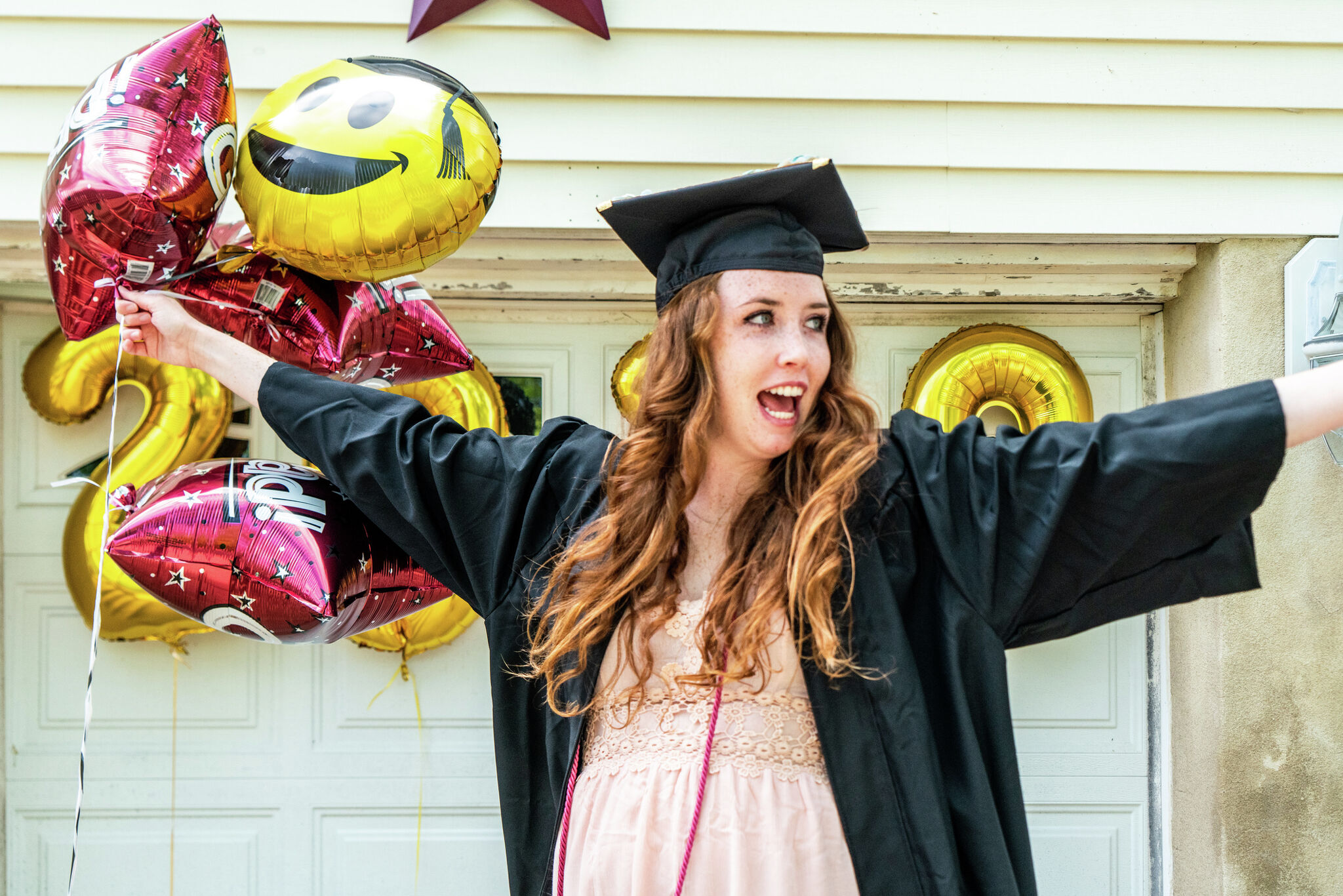 12 Tips To Help You Host A Graduation Party On A Budget