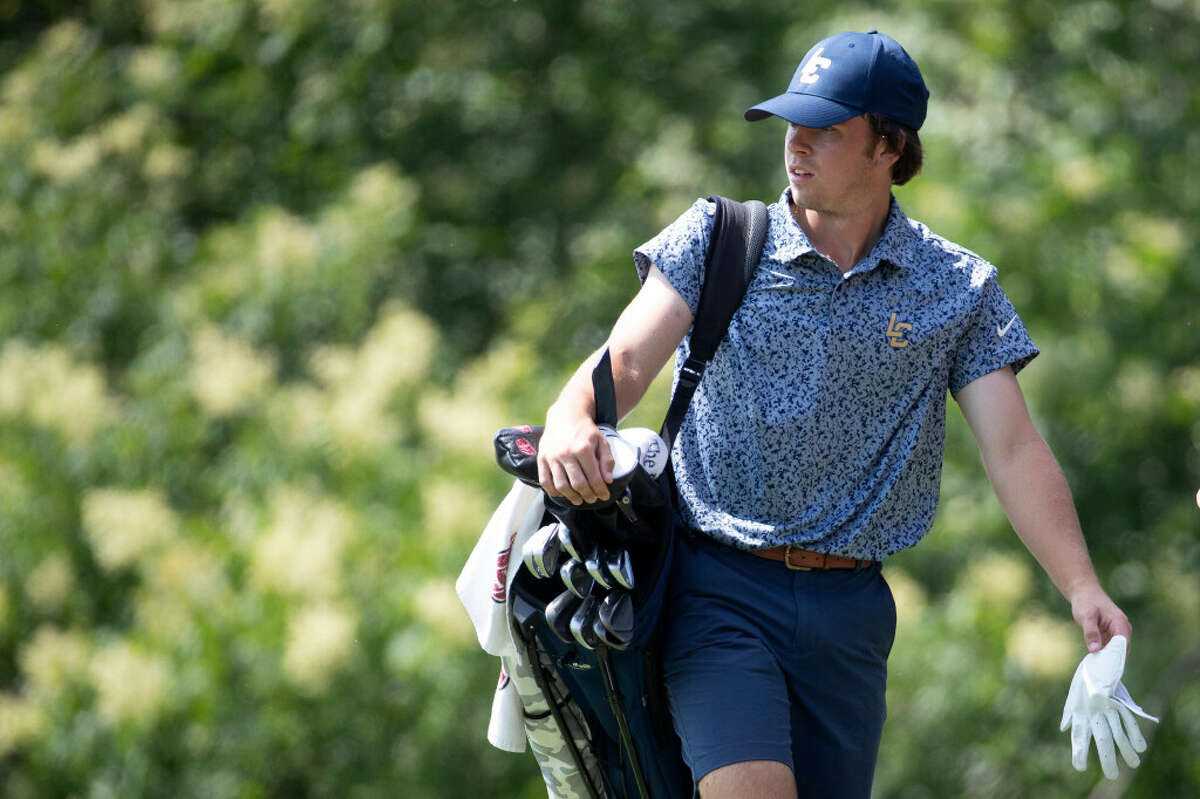 Lake Creek wins first boys golf state championship