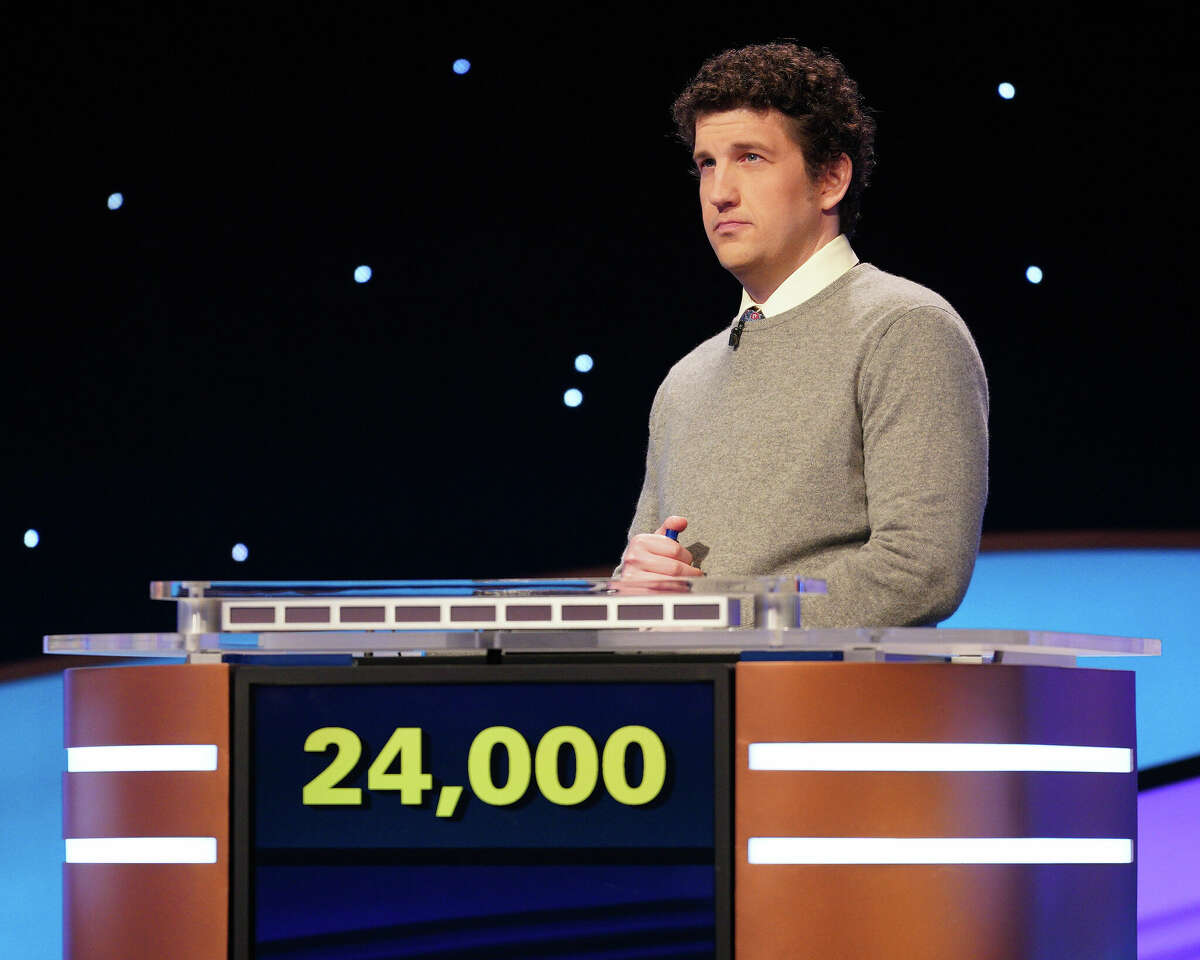 Yale's Matt Amodio advances to 'Jeopardy! Masters' finals