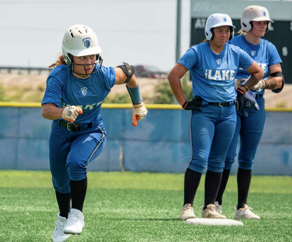 Our Lady of the Lake knocked out of NAIA Softball World Series