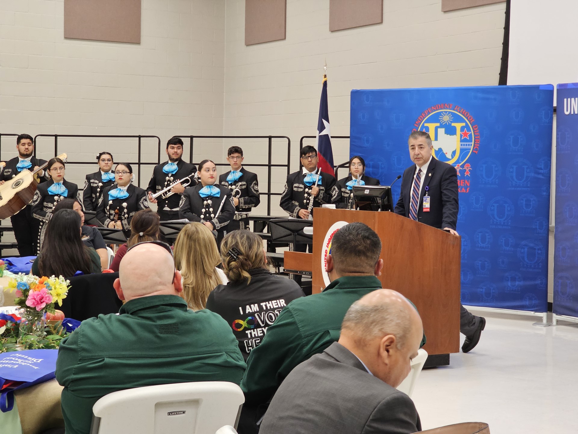 Laredo United ISD announces extra teacher pay for 41 from Texas' HB 3