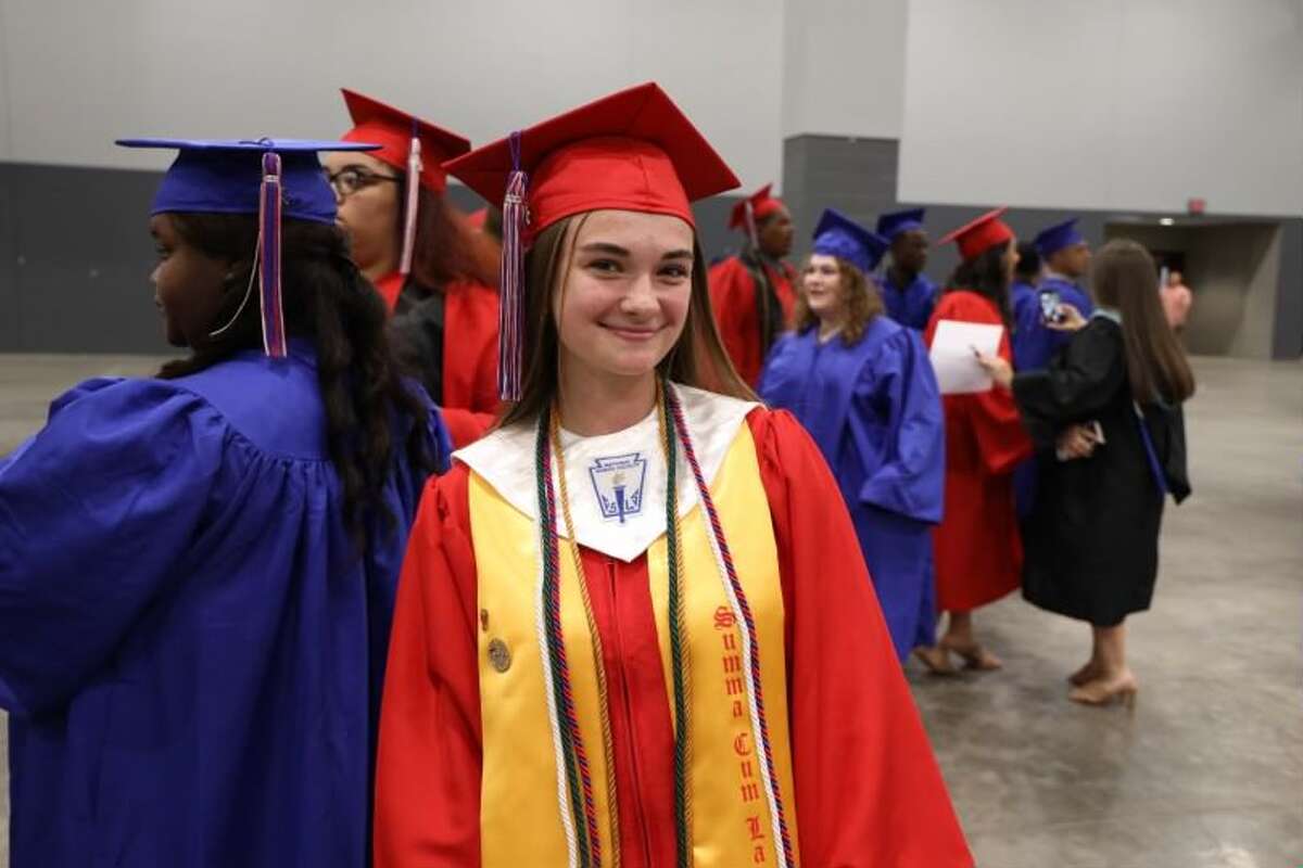 Beaumont ISD celebrates graduation of more than 1,000 students