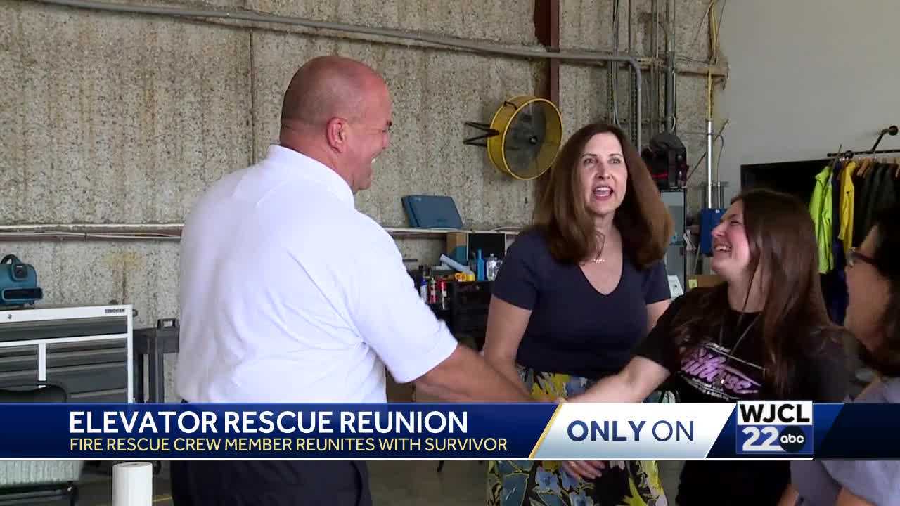 Firefighter reunites with woman, daughter at graduation party after ...