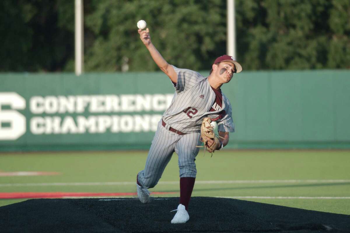 BASEBALL: No. 3 Texas bounces back from its first loss since March