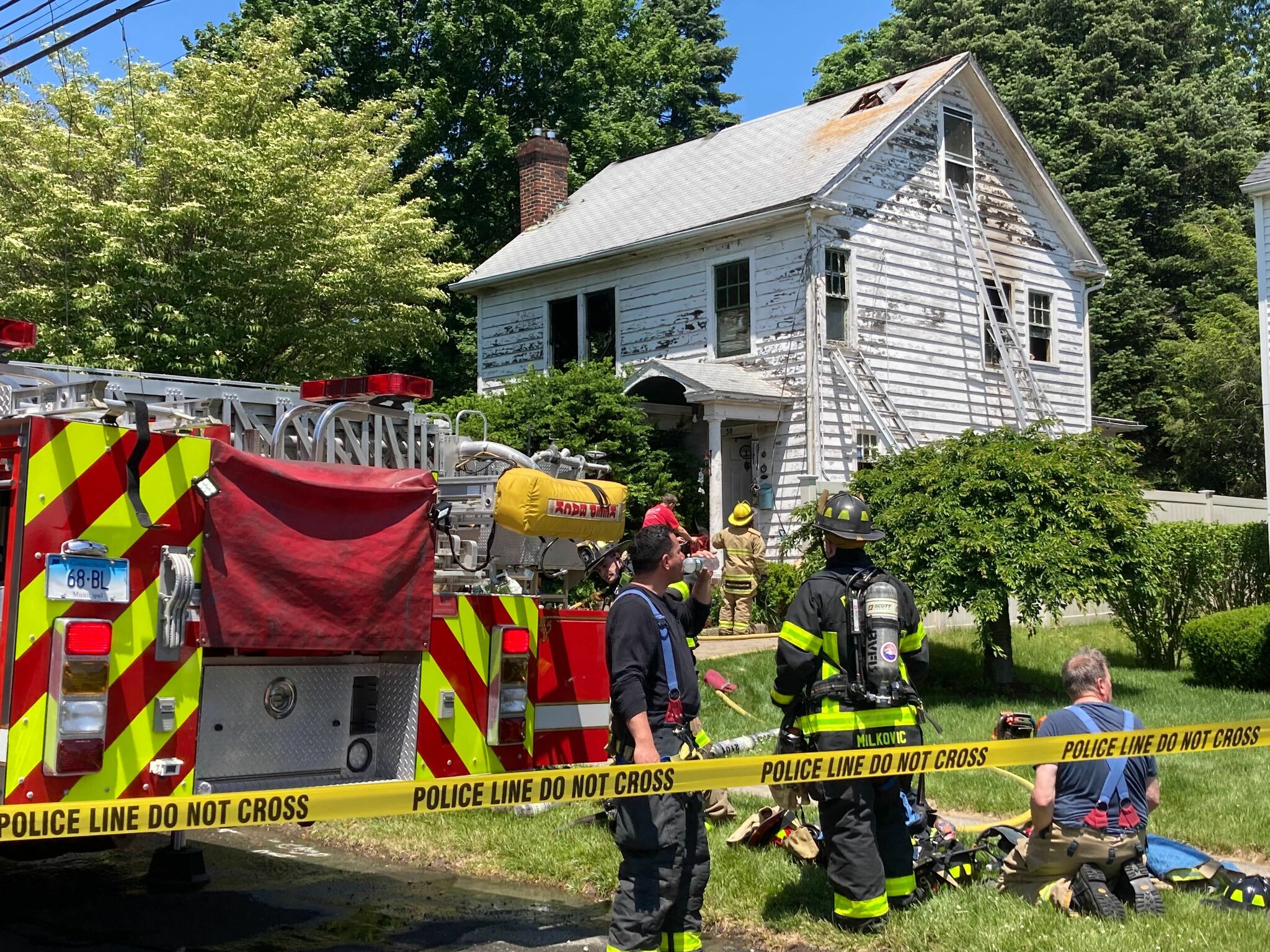 Bethel fire on Fleetwood Avenue displaces 2, Red Cross say