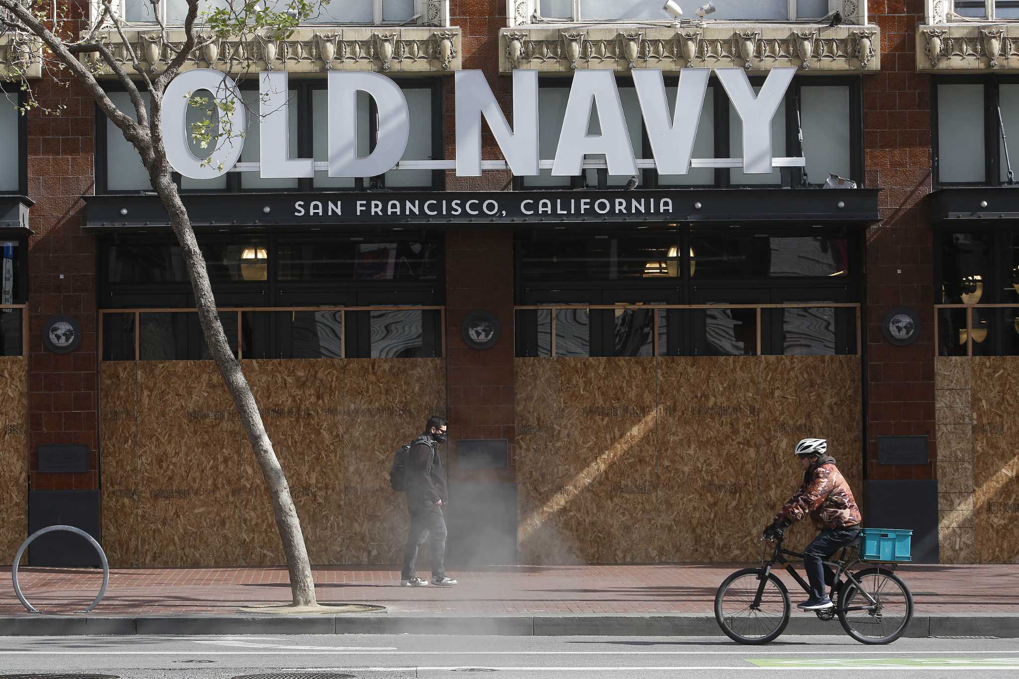 Old Navy is closing its downtown SF store after decades.