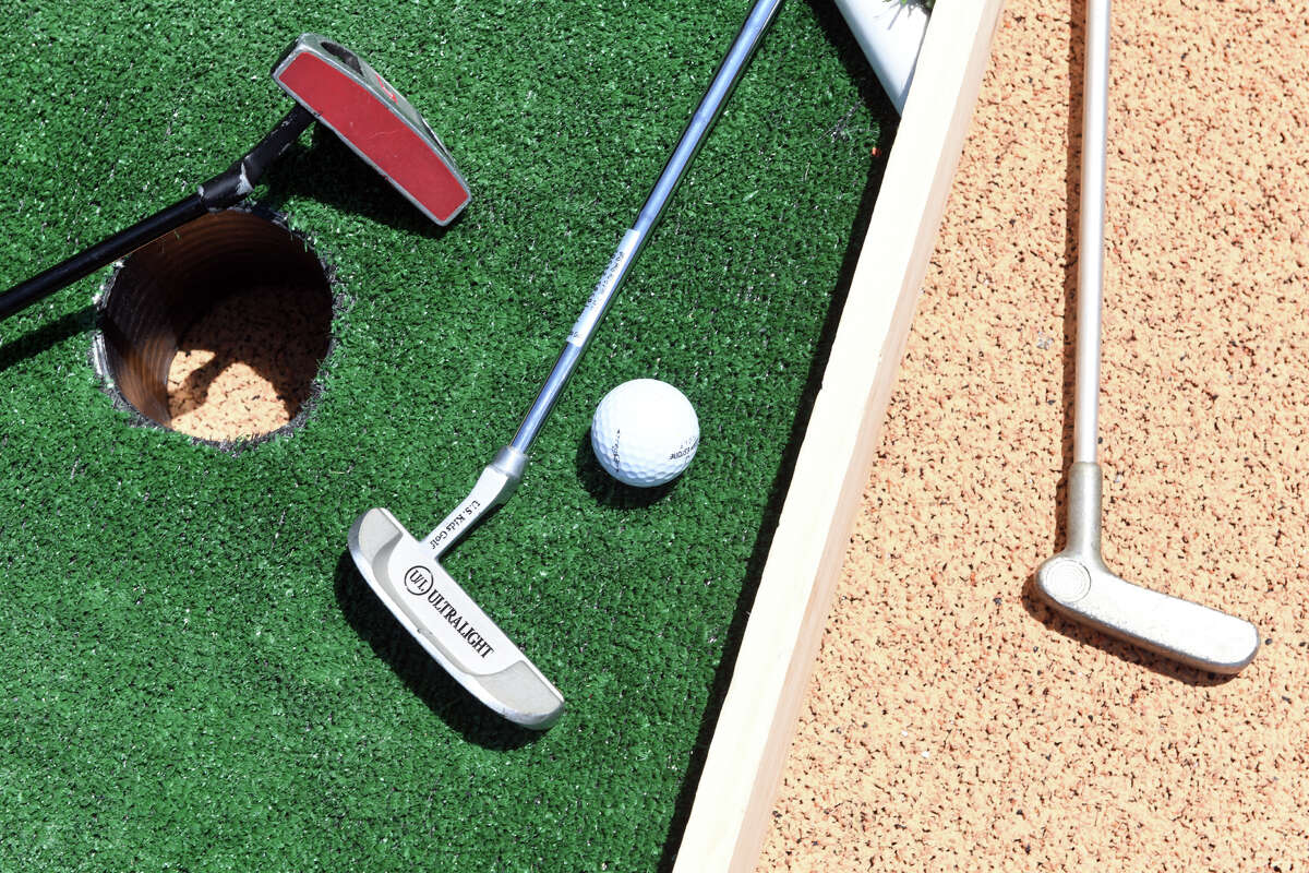 Tech ed students create mini golf course at Shelton High