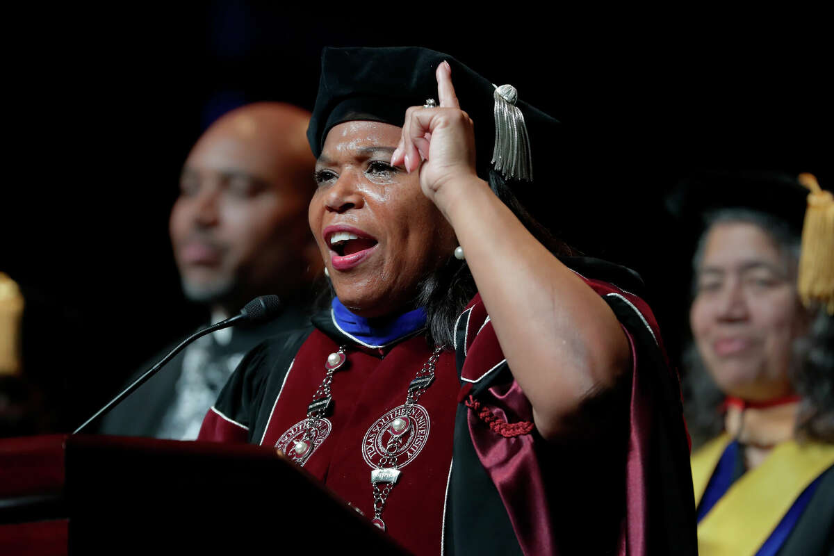 Texas Southern University President Lesia CrumptonYoung retires