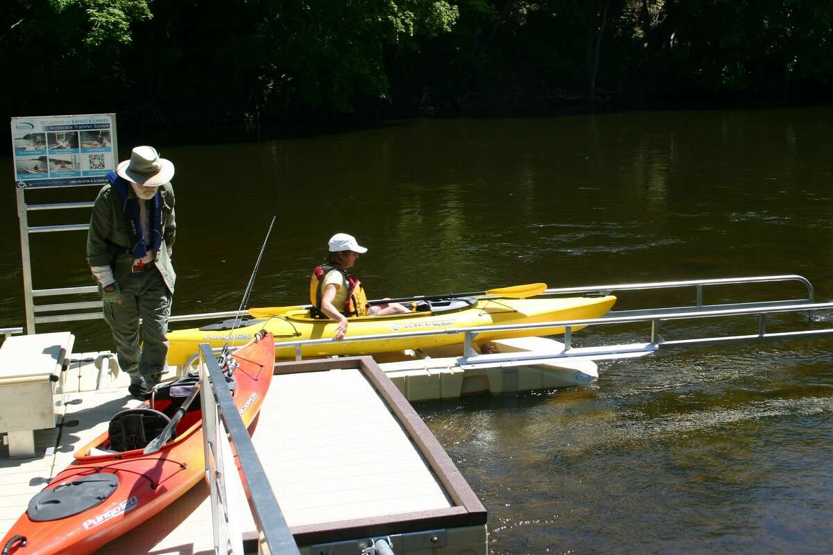 Hemlock Park kayak launch ribbon cutting held in Big Rapids