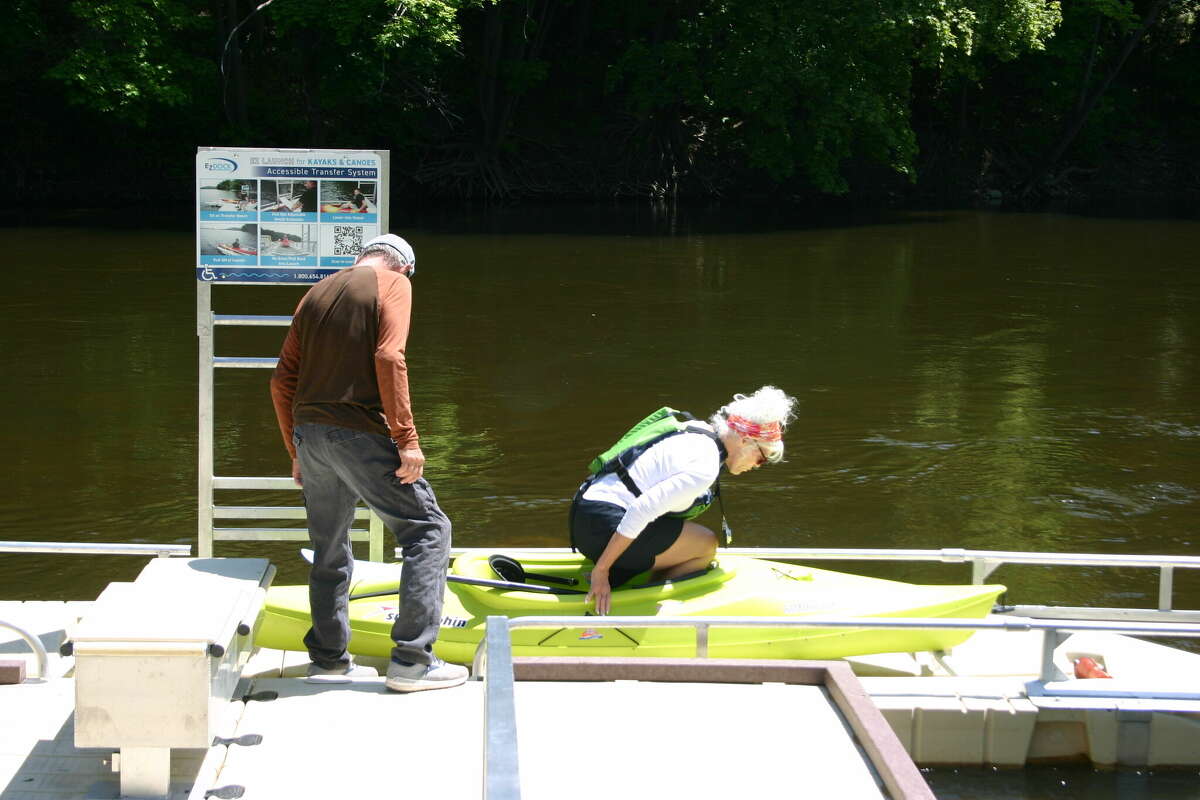 Hemlock Park kayak launch ribbon cutting held in Big Rapids