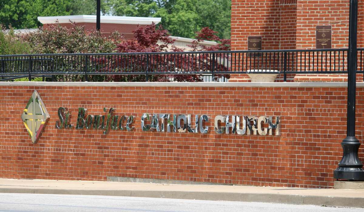 Predator priests assigned to minister in Edwardsville for years