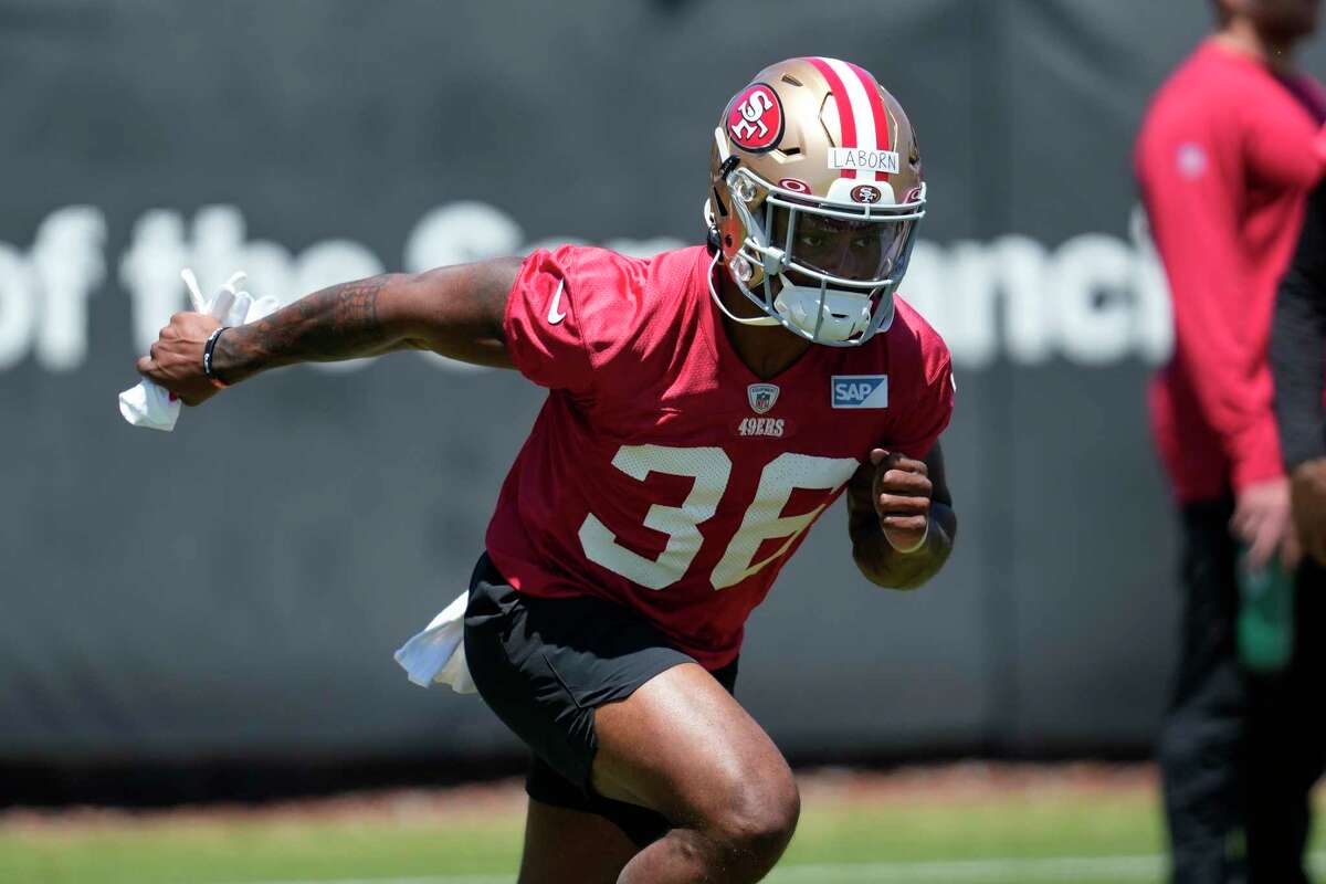 49ers roster: Free agents and rookies for 2023