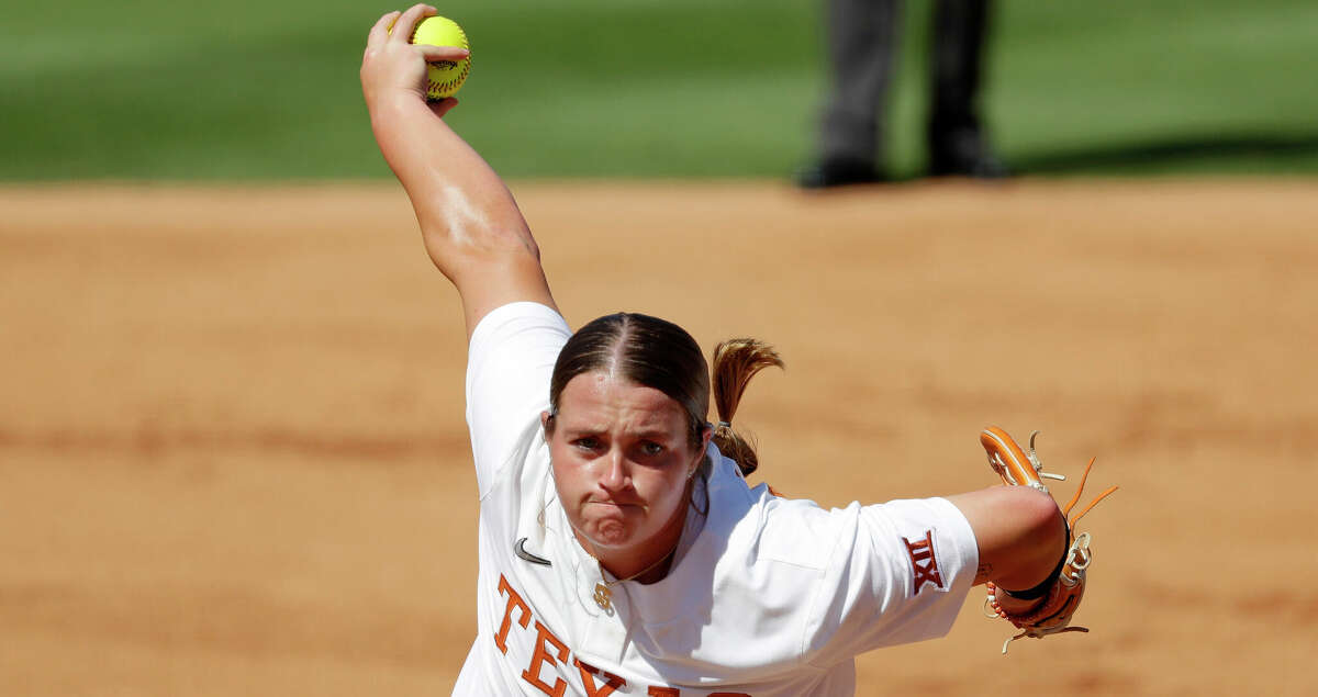 UT Longhorns' softball season on the brink after Game 1 loss
