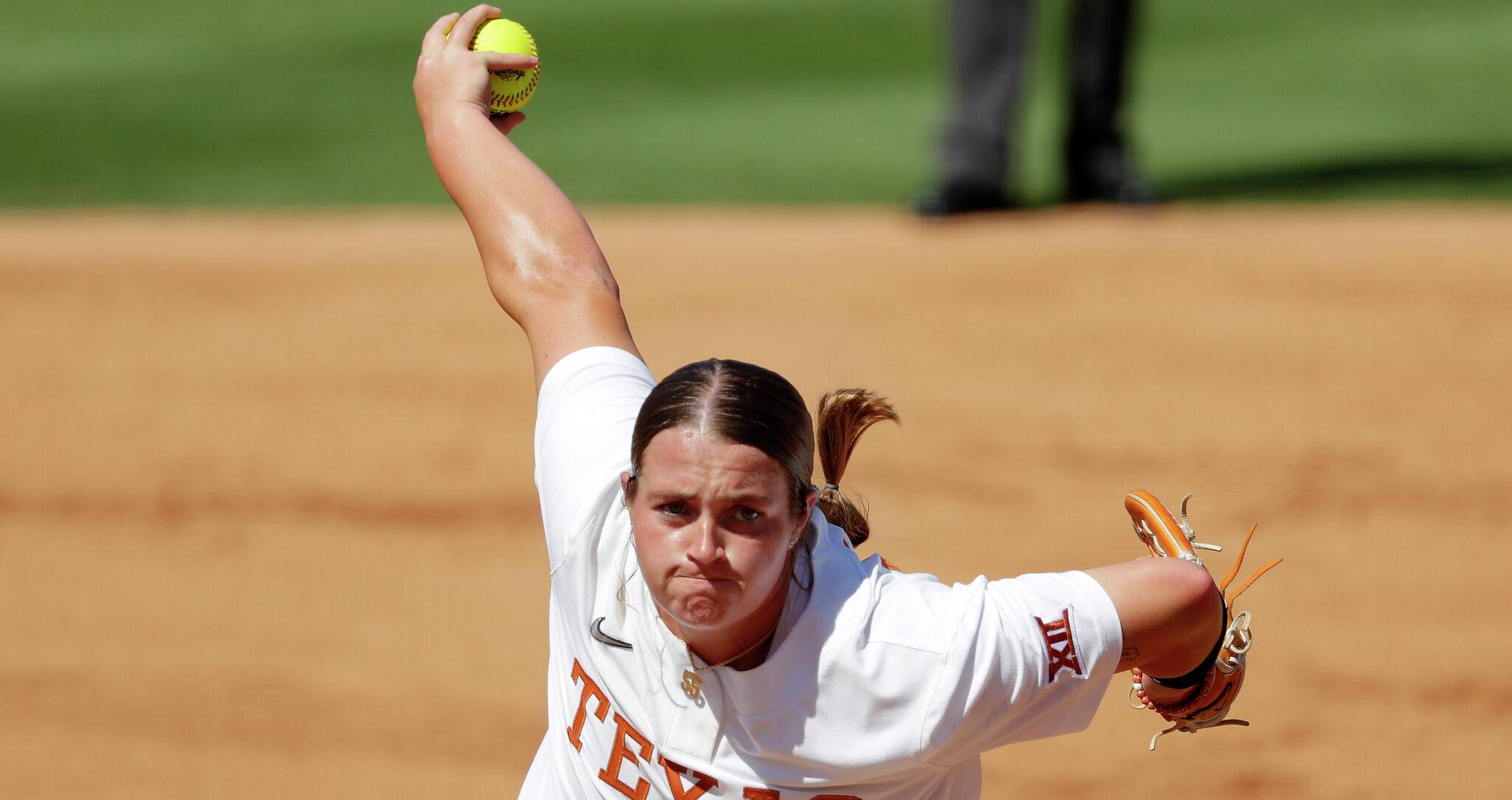 Tennessee Baseball and Oklahoma Softball Are on Top of Their Sports - The  New York Times