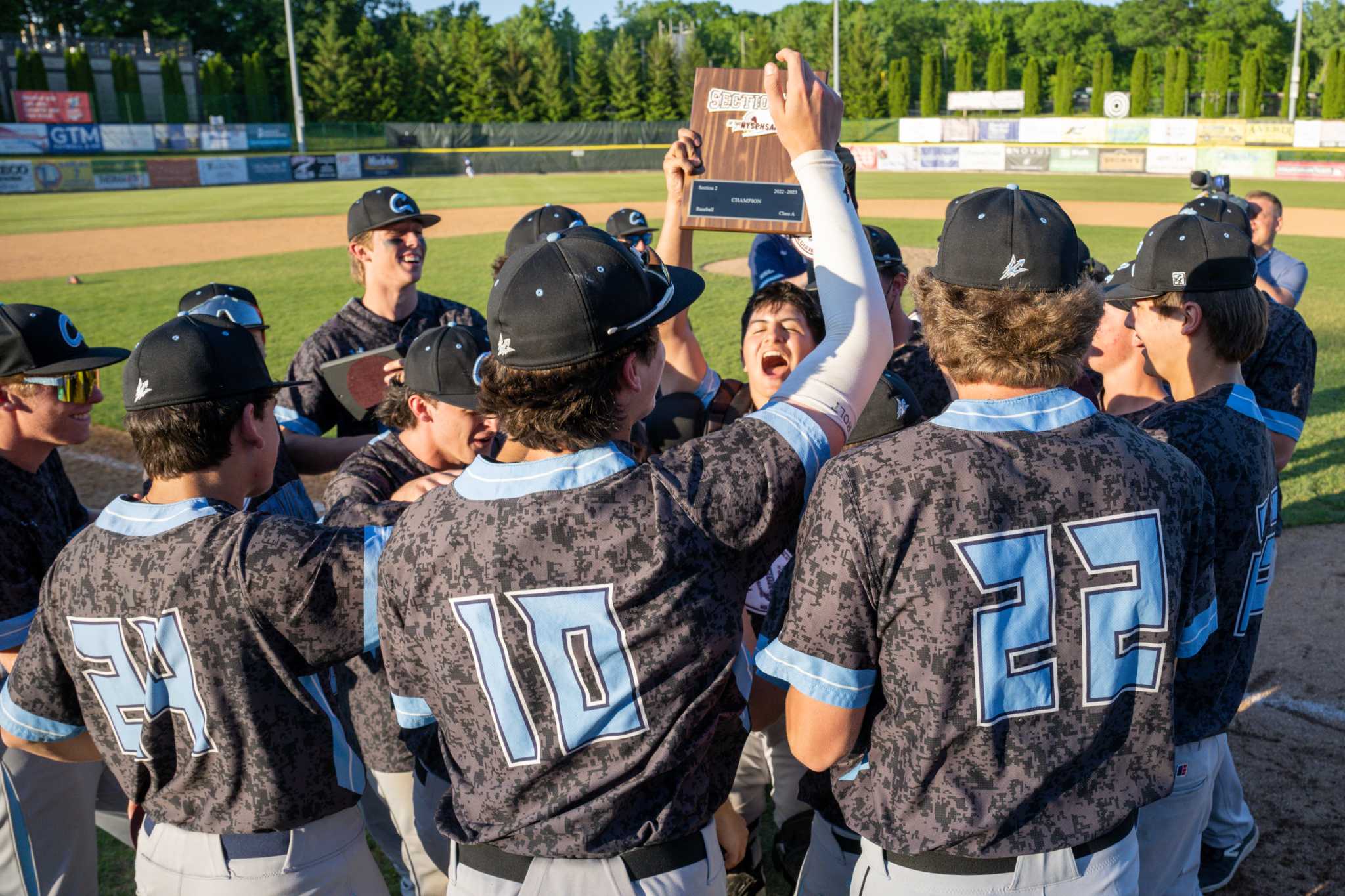 HIGH SCHOOL BASEBALL: Columbia battles back against Albany Academy