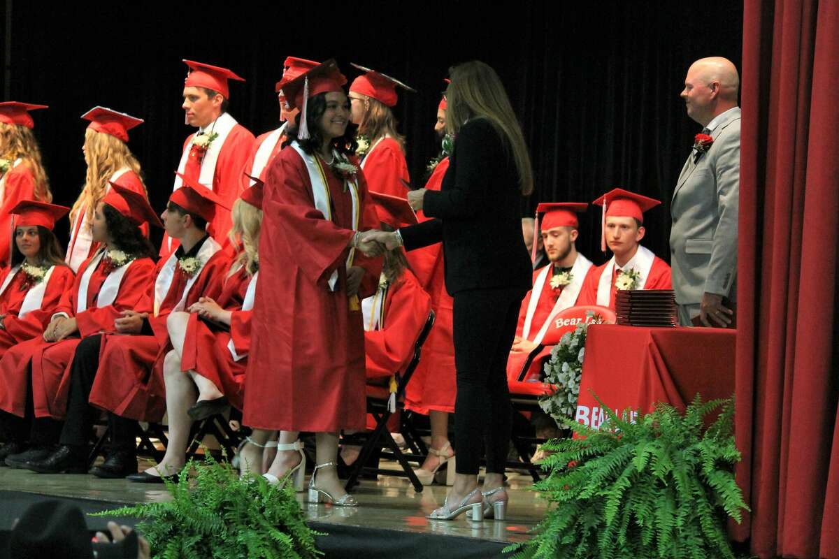 Bear Lake holds graduation ceremony